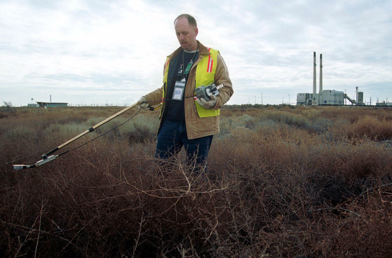 Illustration for article titled How Tumbleweeds Spread Radiation From Old Nuclear Sites